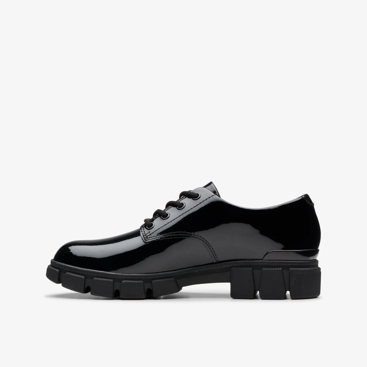 Clarks Quality / Evyn Lace Kid Black Patent