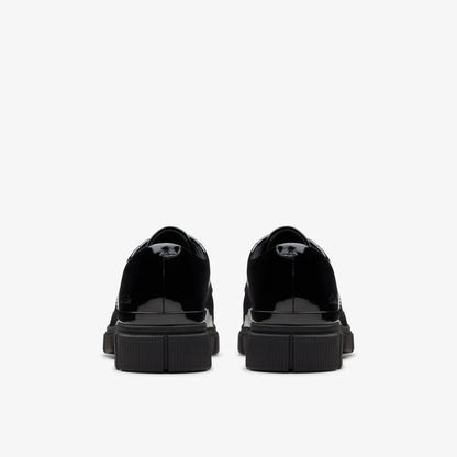 Clarks Quality / Evyn Lace Kid Black Patent