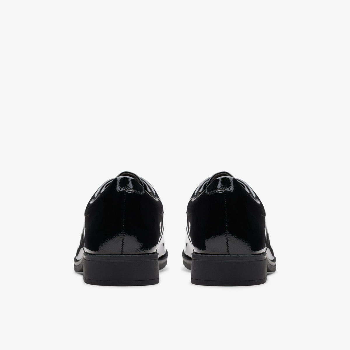 Clarks Signature / Aubrie Dress Youth Black Patent