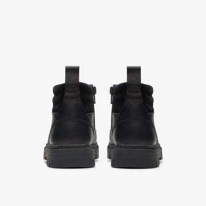 Clarks Signature / Lorcam Trail Youth Black Leather