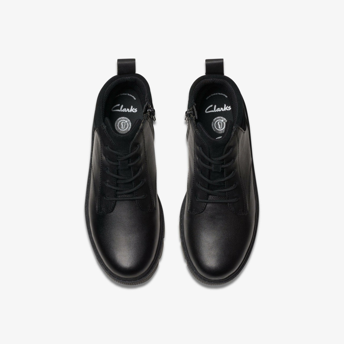 Clarks Special Offer / Lorcam Trail Older Black Leather