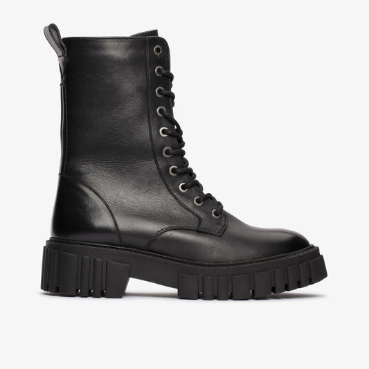 Clarks Everyday / Page Lace Boot Black Leather