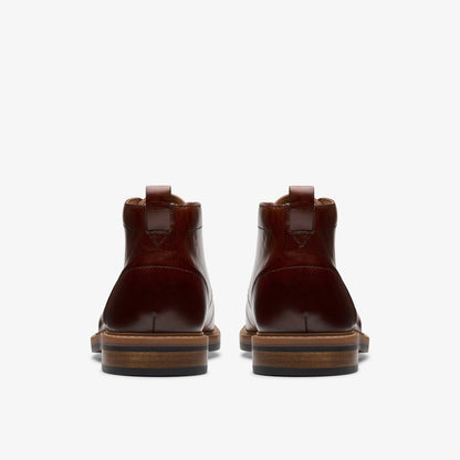 Clarks Hot Sale / Aldwin Chukka Mid Tan Leather