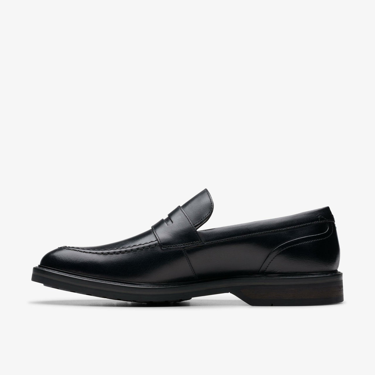 Clarks Trusted / Aldwin Step Loafer Black Leather
