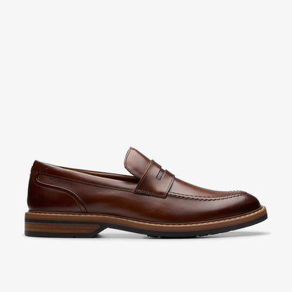 Clarks Top Pick / Aldwin Step Loafer Mid Tan Leather