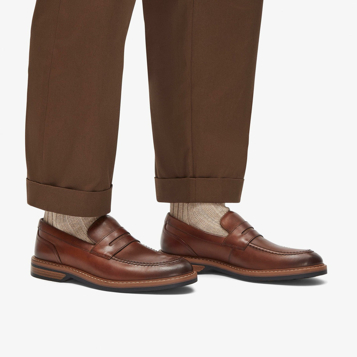 Clarks Top Pick / Aldwin Step Loafer Mid Tan Leather