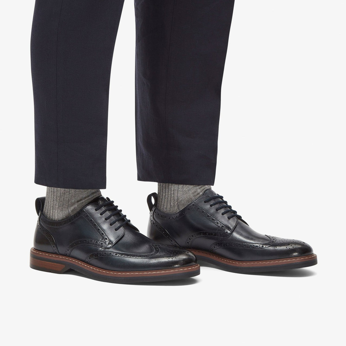 Clarks Smart Buy / Aldwin Limit Brogue Navy Leather