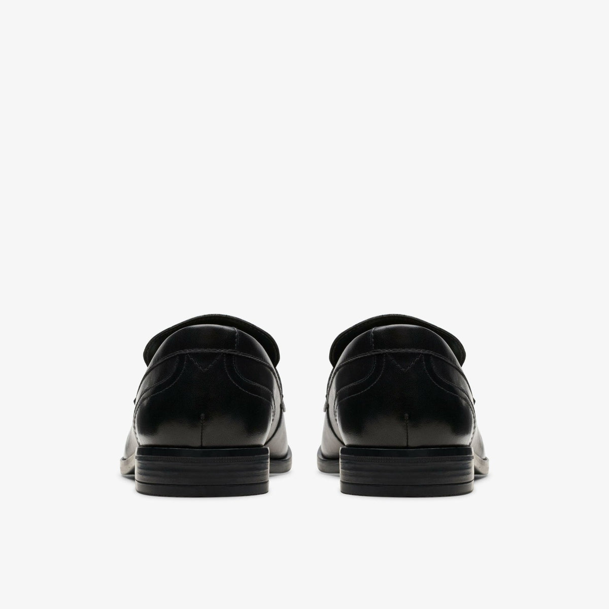 Clarks Special Offer / Brandon Step Loafer Black Leather