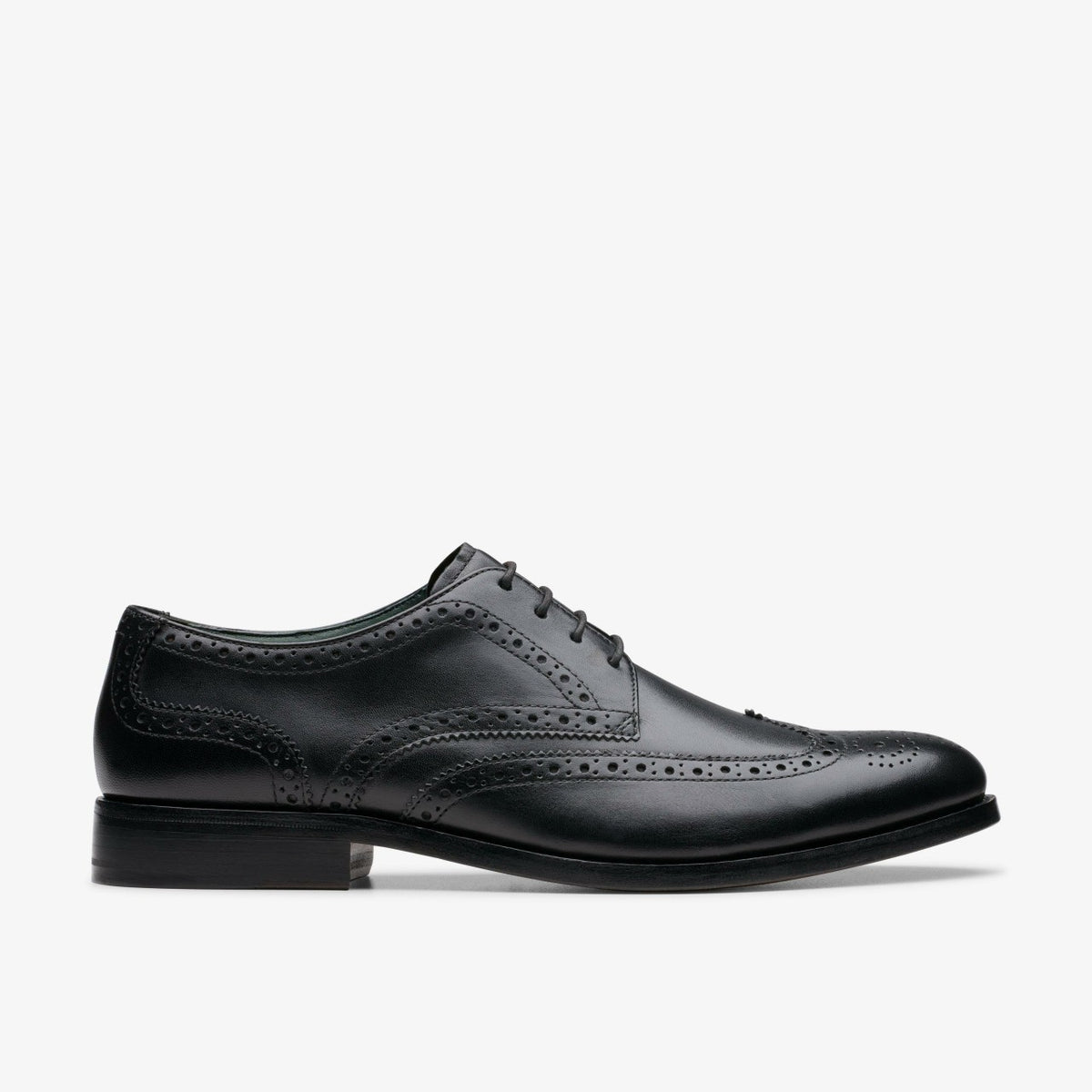 Clarks Sale / Craft James Tip Brogue Black Leather