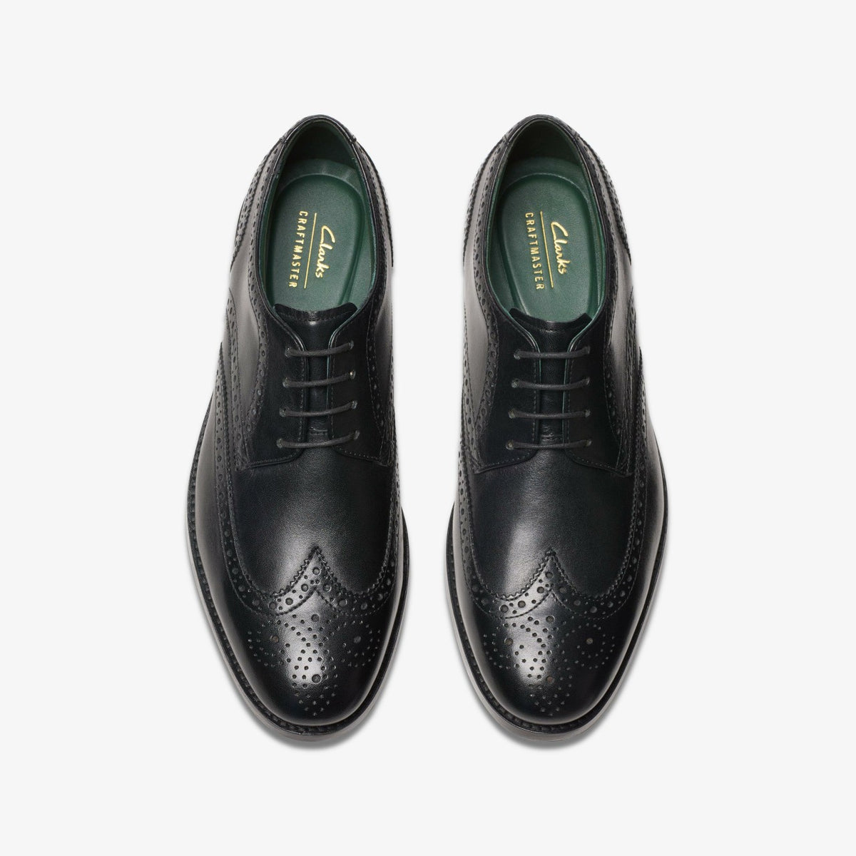 Clarks Sale / Craft James Tip Brogue Black Leather