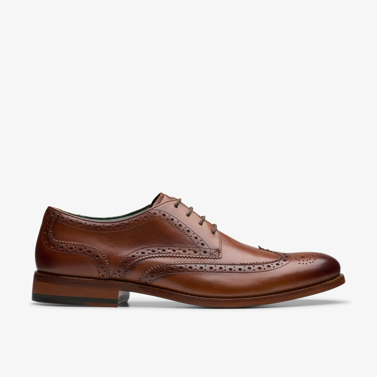 Clarks Special Offer / Craft James Tip Brogue Mid Tan Leather