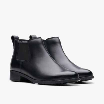Clarks Value / Havisham Top Ankle Boot Black Leather