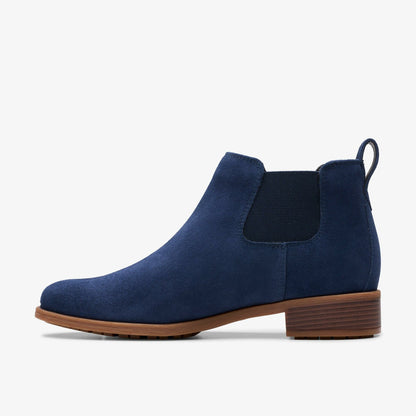 Clarks Value / Havisham Top Ankle Boot Navy Suede