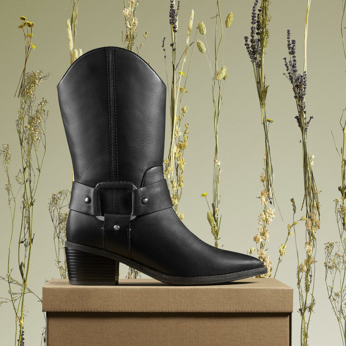Clarks Recommended / Morzine Rise Black Leather