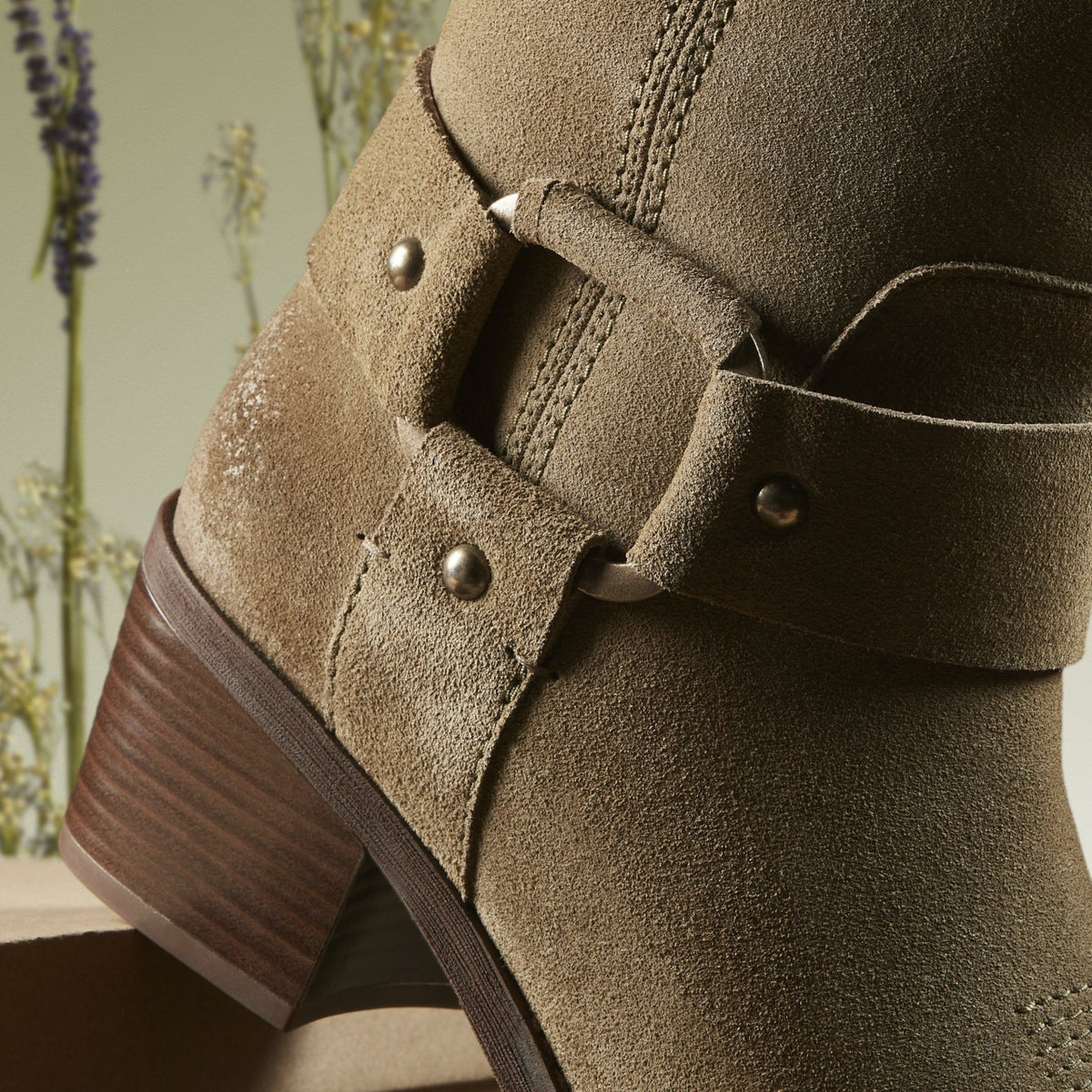 Clarks Best Seller / Morzine Rise Dark Sand Suede