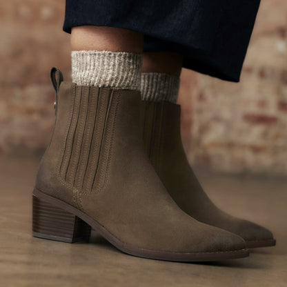 Clarks Featured / Morzine Top Ankle Boot Mole Grey Suede