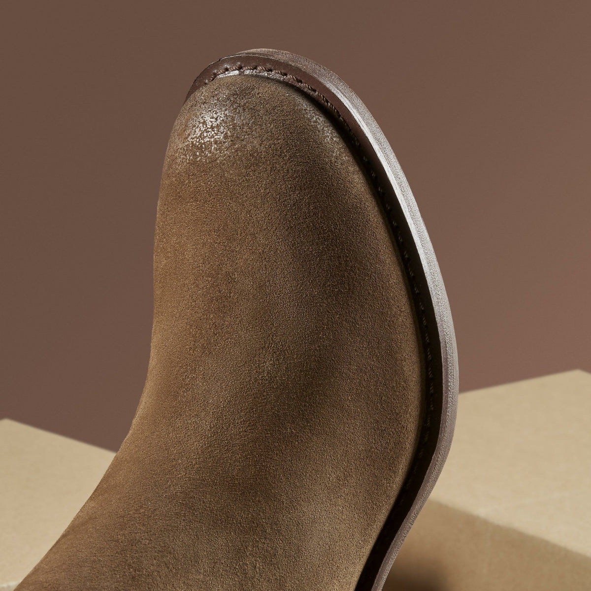 Clarks Smart Buy / Chamberly Top Walnut Suede