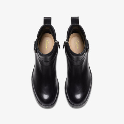 Clarks Everyday / Chamberly Trim Black Leather