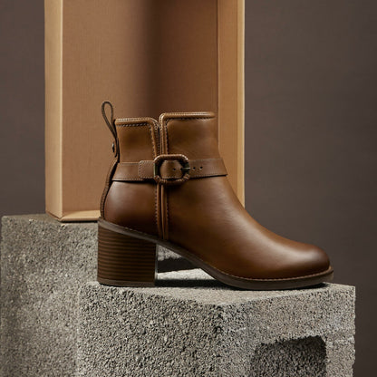 Clarks Featured / Chamberly Trim Mid Tan Leather