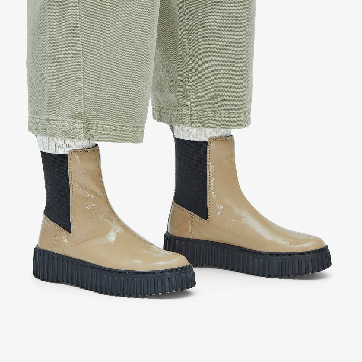 Clarks Premium / Torhill Maple Beige Patent