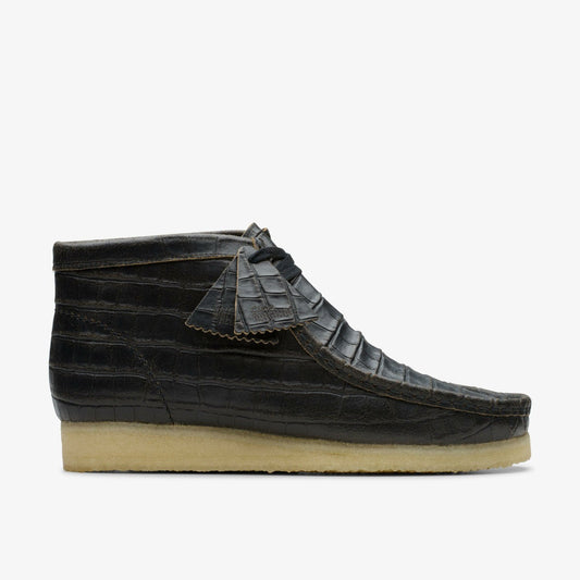 Clarks Sale / Wallabee Boot Black Crocodile Distress