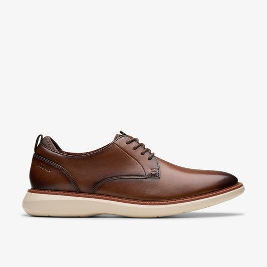 Clarks Featured / Brantin Plain Dark Tan Leather