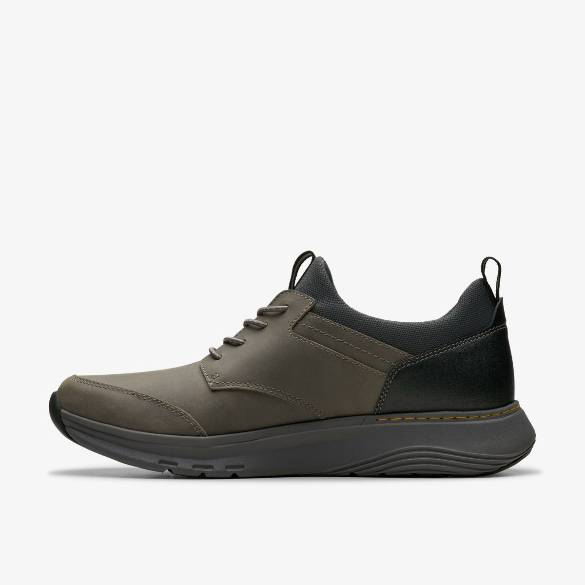 Clarks Recommended / Motion Trek EZ Grey Leather