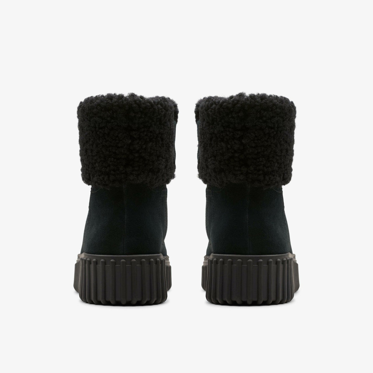 Clarks Premium / Torhill Turn Black Warmlined Suede