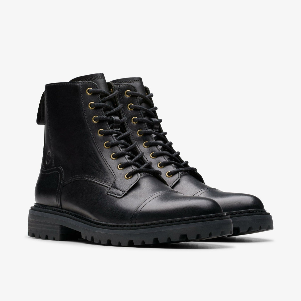 Clarks Top Pick / Clarkridge Hi Black Leather