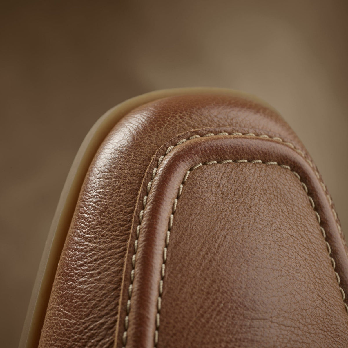 Clarks Trusted / Sarafyna Iris Loafer Tan Leather