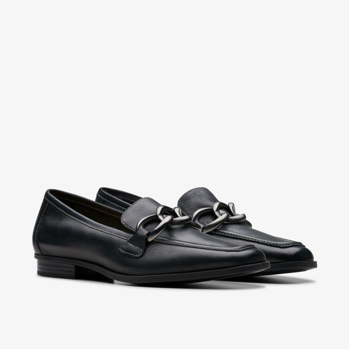 Clarks Recommended / Sarafyna Iris Loafer Black Soft