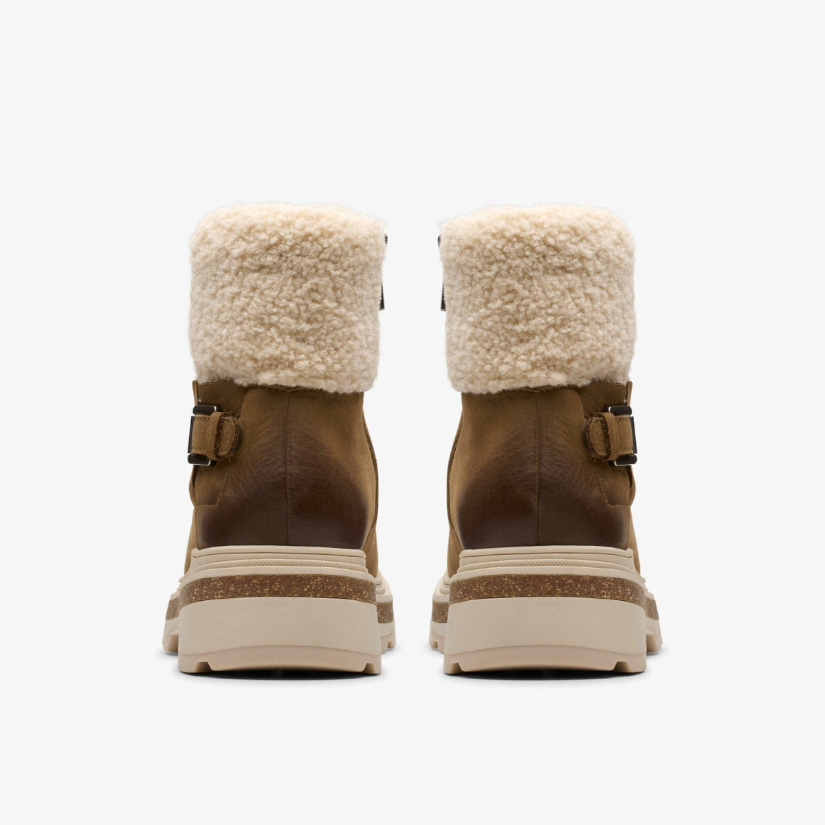 Clarks Popular / Hencroft Madi Waterproof Dark Sand Warmlined