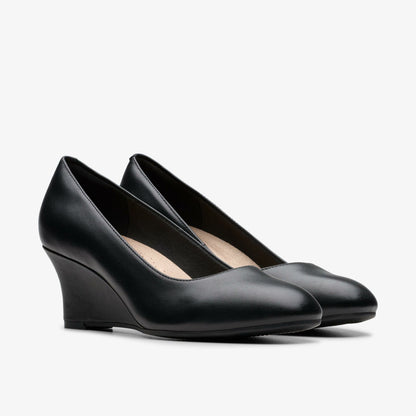 Clarks Essential / Olivette Pearl Black Leather