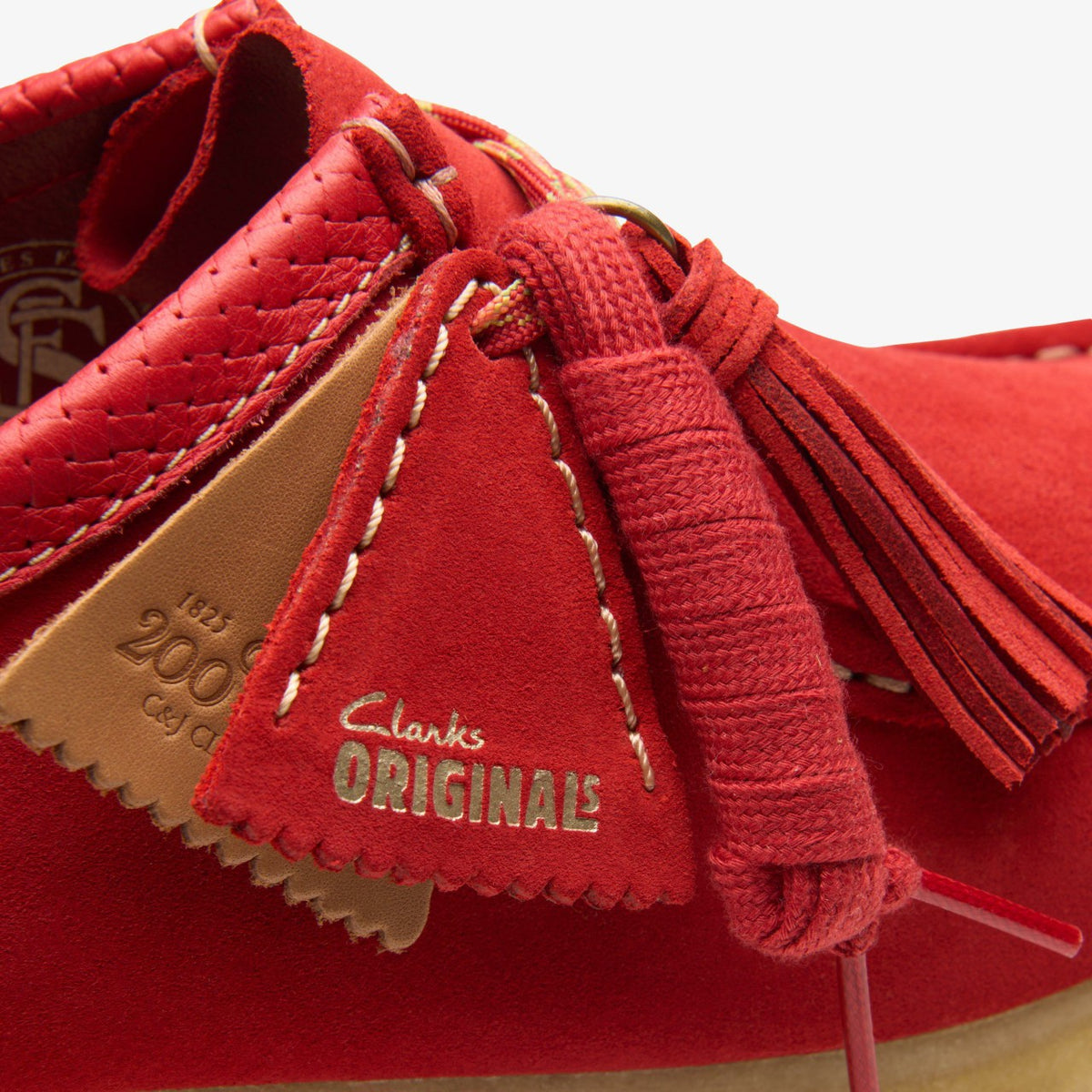 Clarks Sale / Wallabee Red Suede