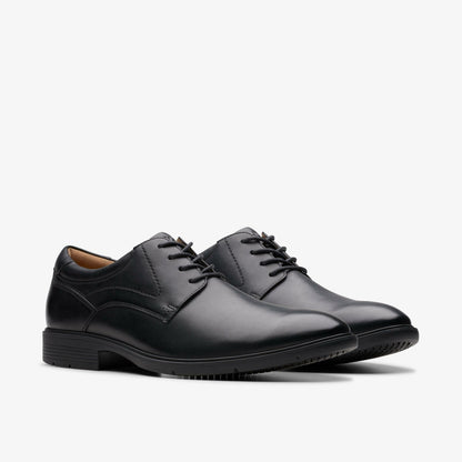 Clarks Premium / Eldredge Plain Black Leather