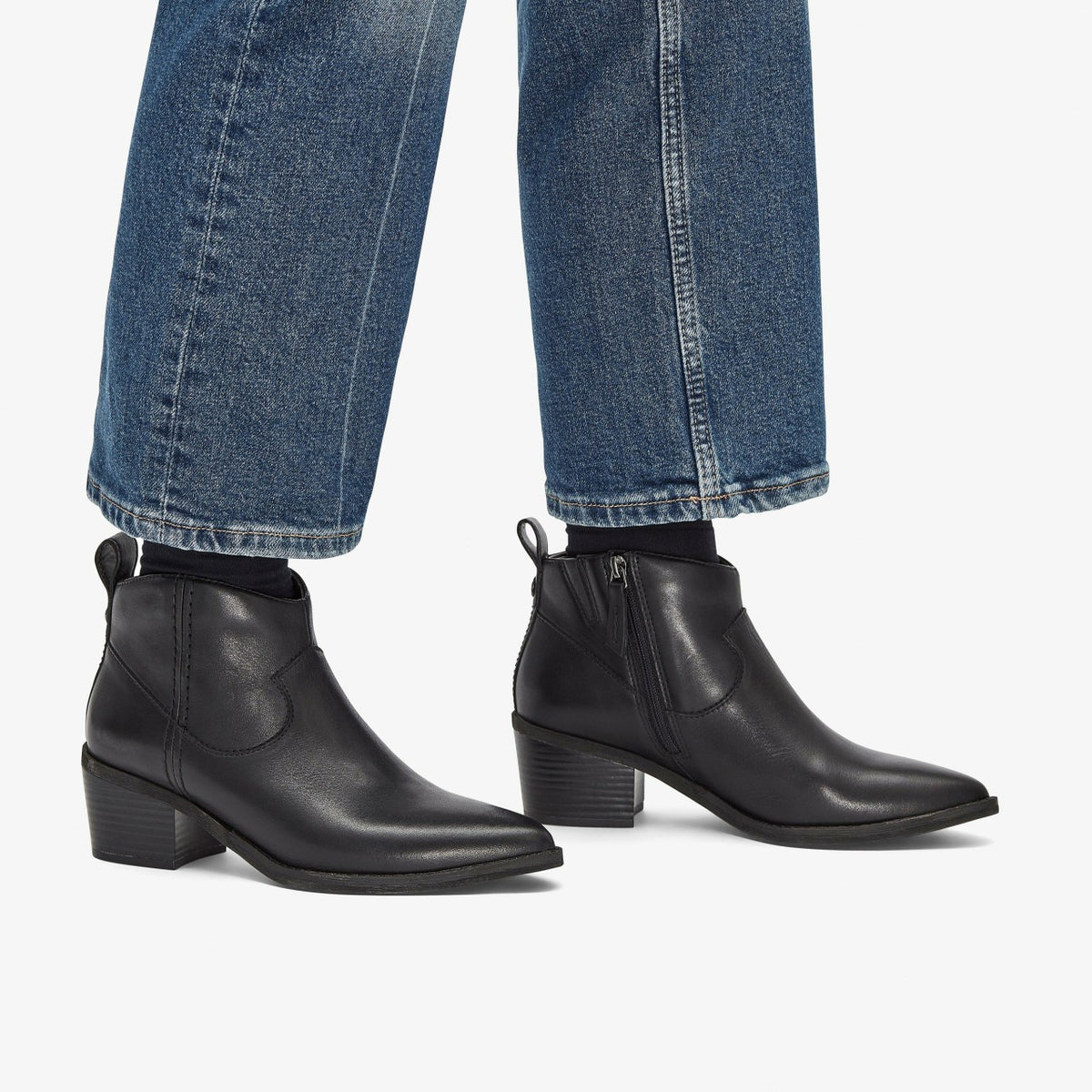 Clarks Smart Buy / Morzine Sky Ankle Boot Black Leather
