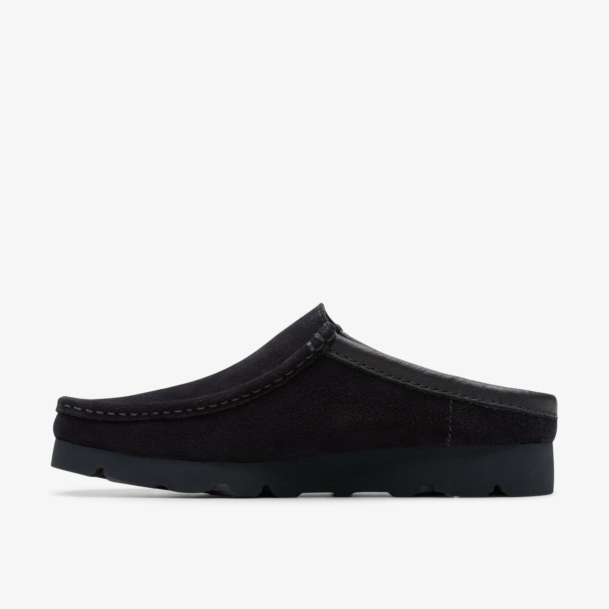 Clarks Sale / Wallabee Slip Black Suede