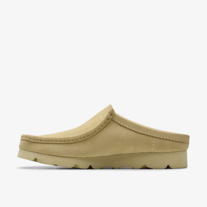 Clarks Deals / Wallabee Slip Maple Suede