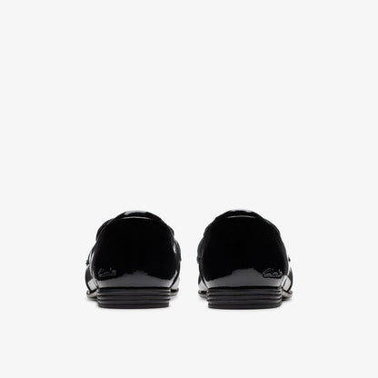 Clarks Top Pick / Finja Bright Older Black Patent