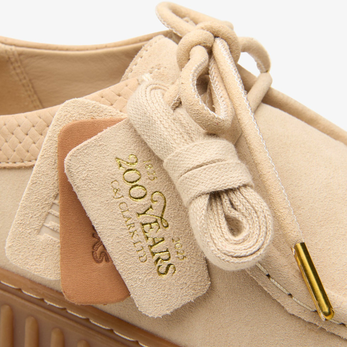 Clarks Great Value / Torhill Lo Ecru Suede
