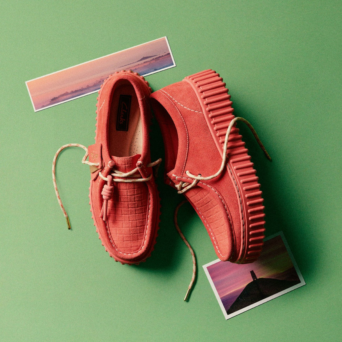 Clarks Great Value / Torhill Bee Coral Suede
