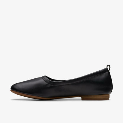 Clarks Value / Fawna Soft Black Leather