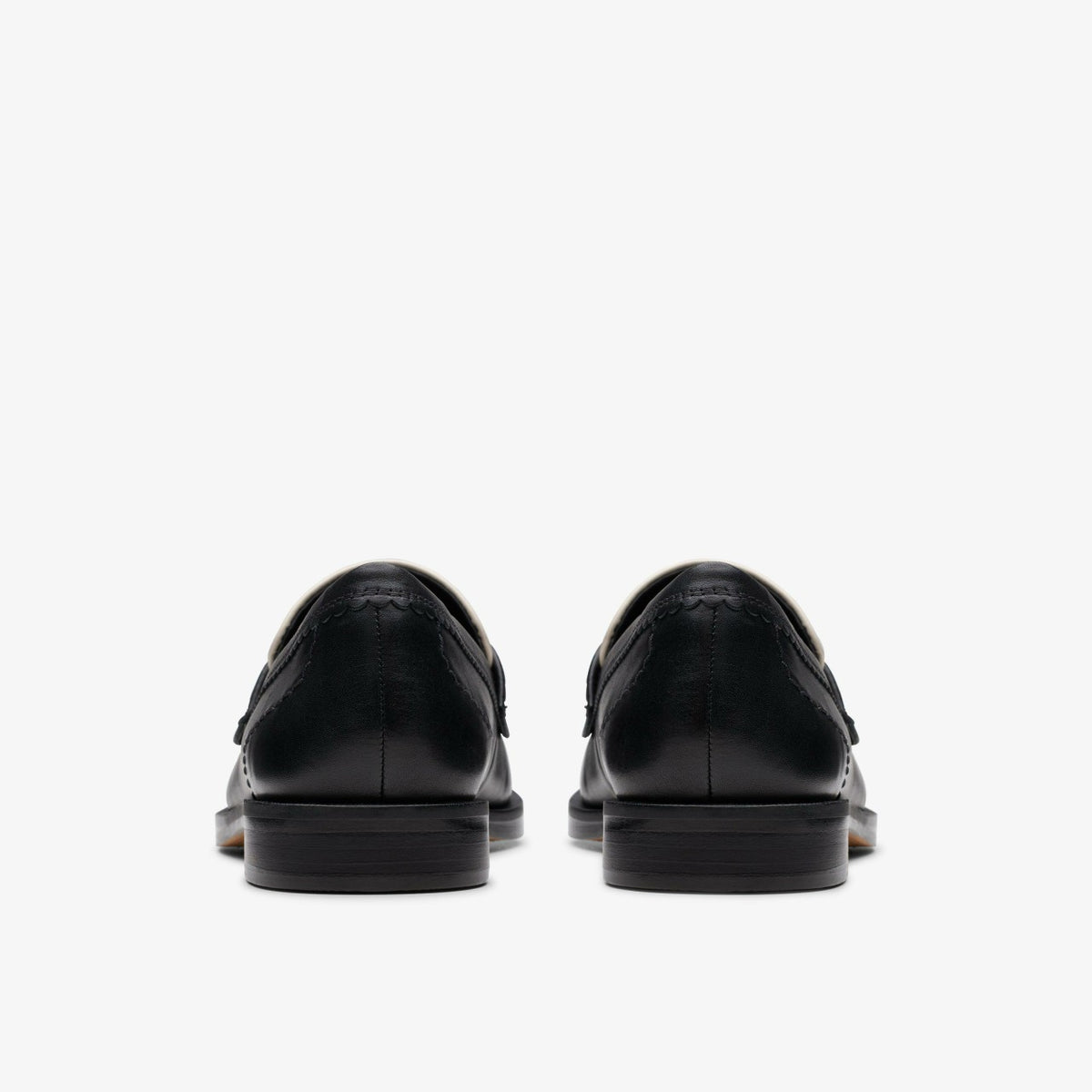 Clarks Sale / Straven Edge Black Combination Leather