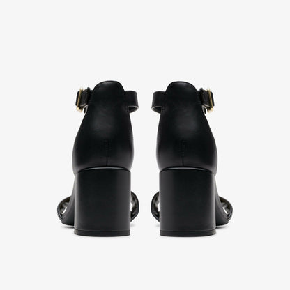 Clarks Trending / Ezoria Mae Black Leather