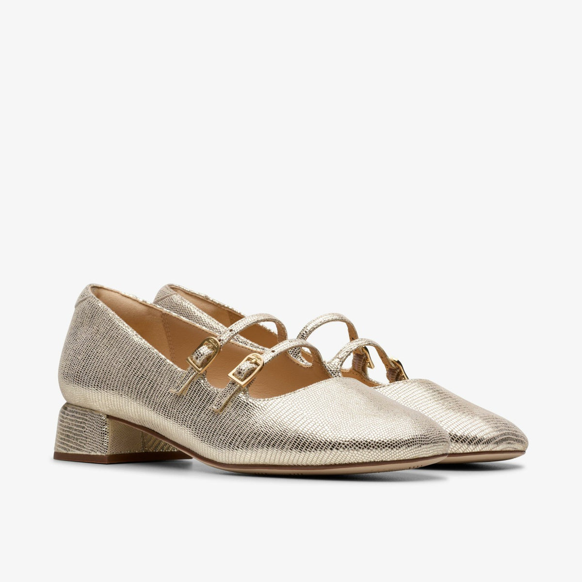 Clarks Hot Sale / Daiss 30 Shine Champagne Interest
