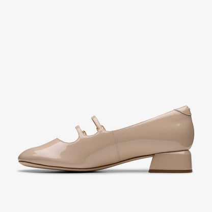 Clarks Exclusive / Daiss 30 Shine Sand Patent