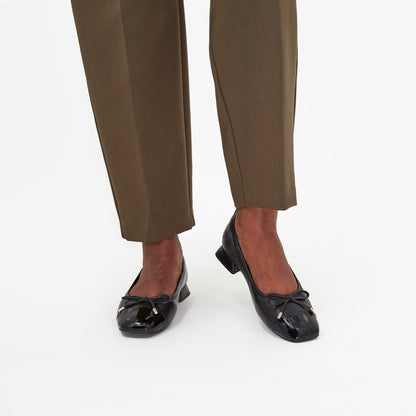 Clarks Classic / Ubree 15 Poppy Black Combination Leather