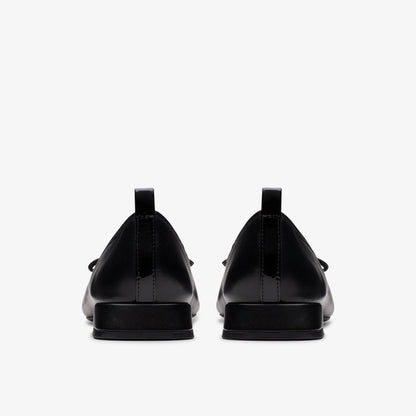 Clarks Classic / Ubree 15 Poppy Black Combination Leather