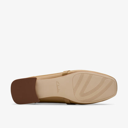 Clarks Sale / Ubree15 Lily Light Tan Combination