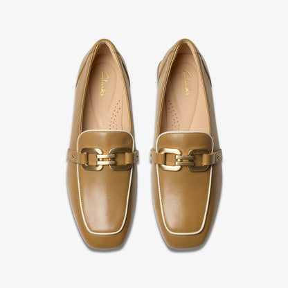 Clarks Sale / Ubree15 Lily Light Tan Combination